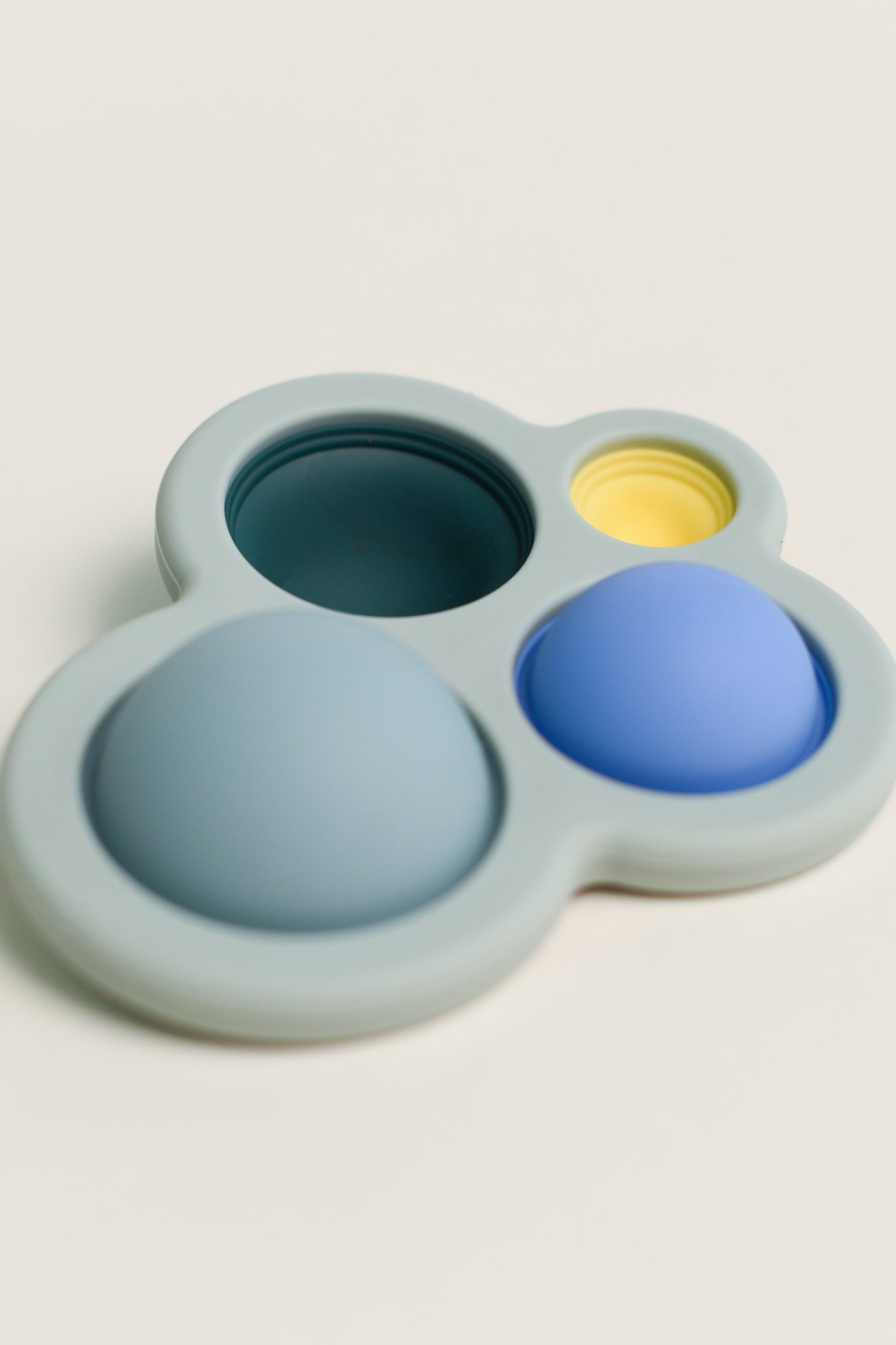 Olive Silicone Toy | Blue Pop Cloud