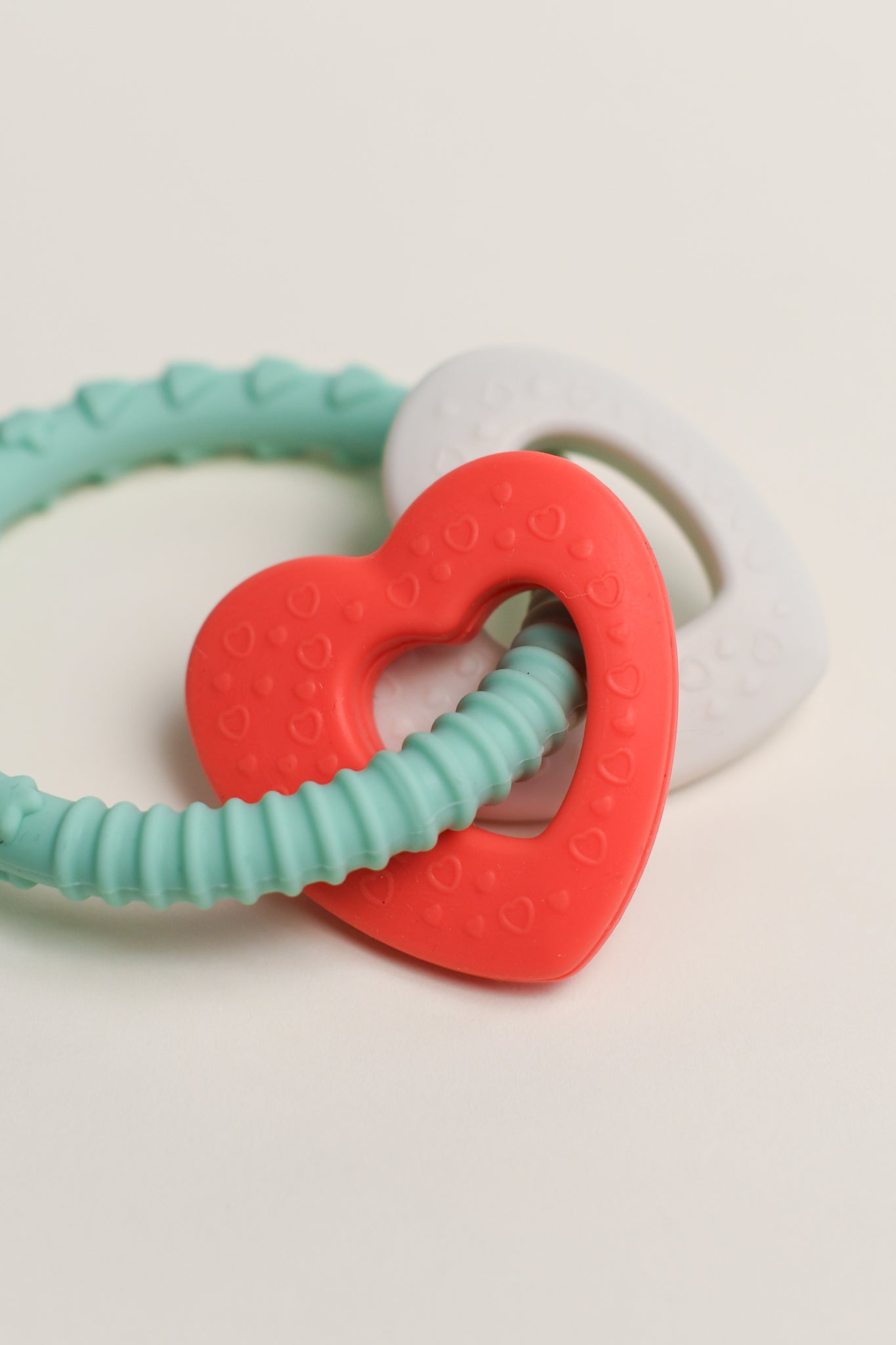 Olive Silicone Toys | Double Heart Teething Ring