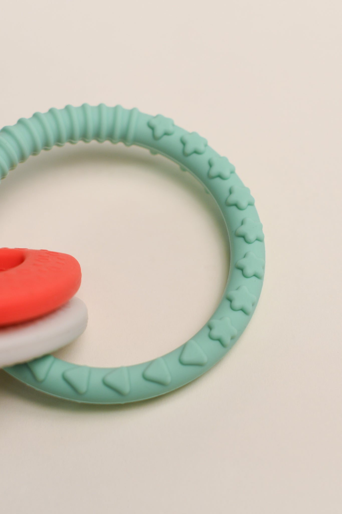 Olive Double Heart Teething Ring | The Elly Store 