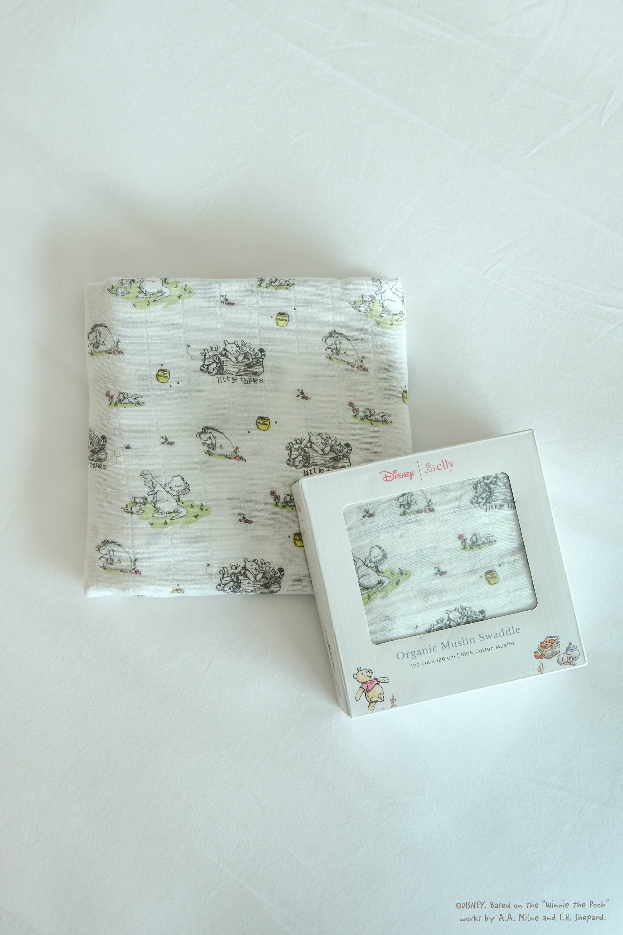 Organic Cotton Swaddle - Breezy Day Pooh