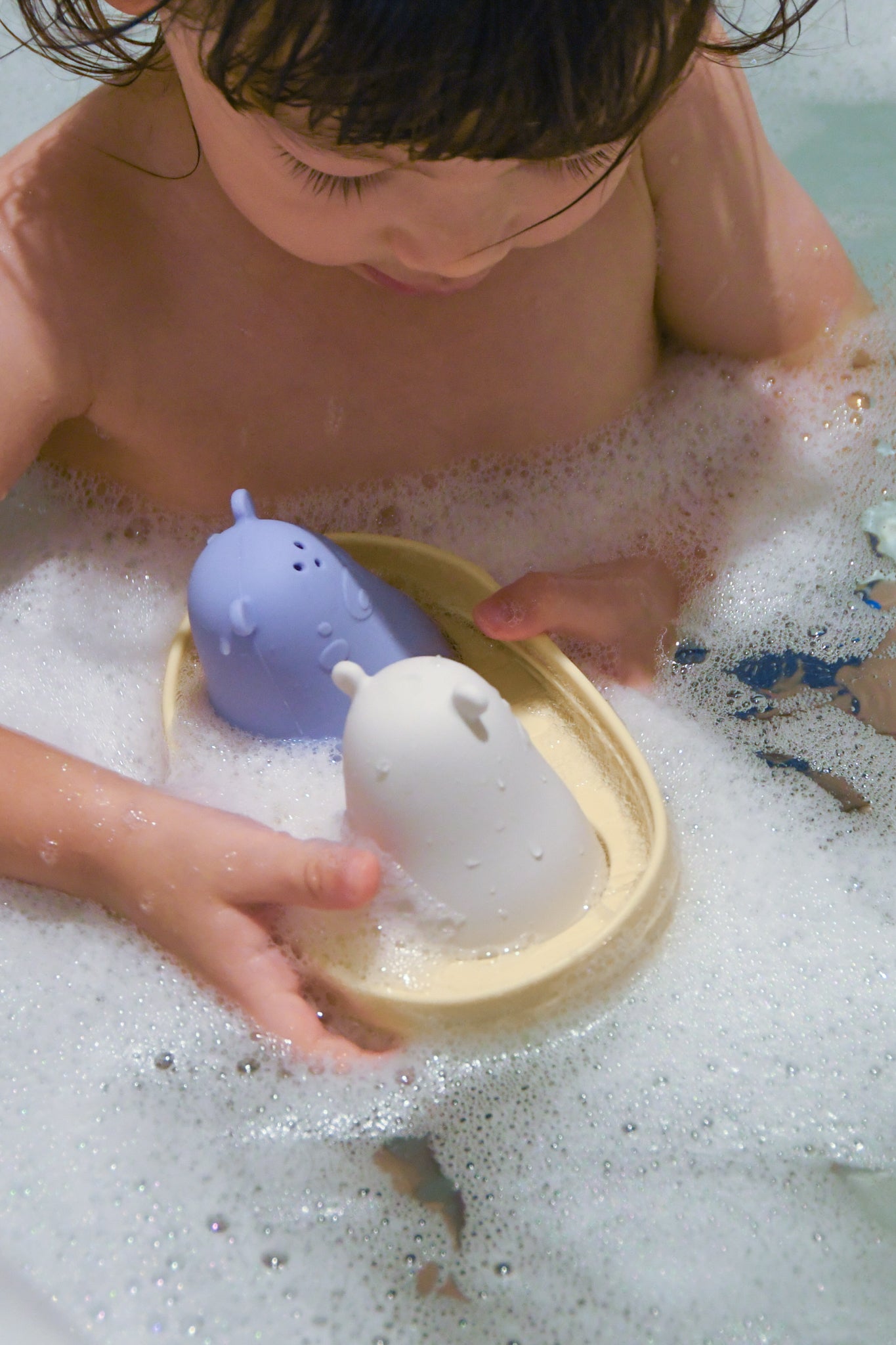 Olive | Boat Buddies Bath Toy | The Elly Store