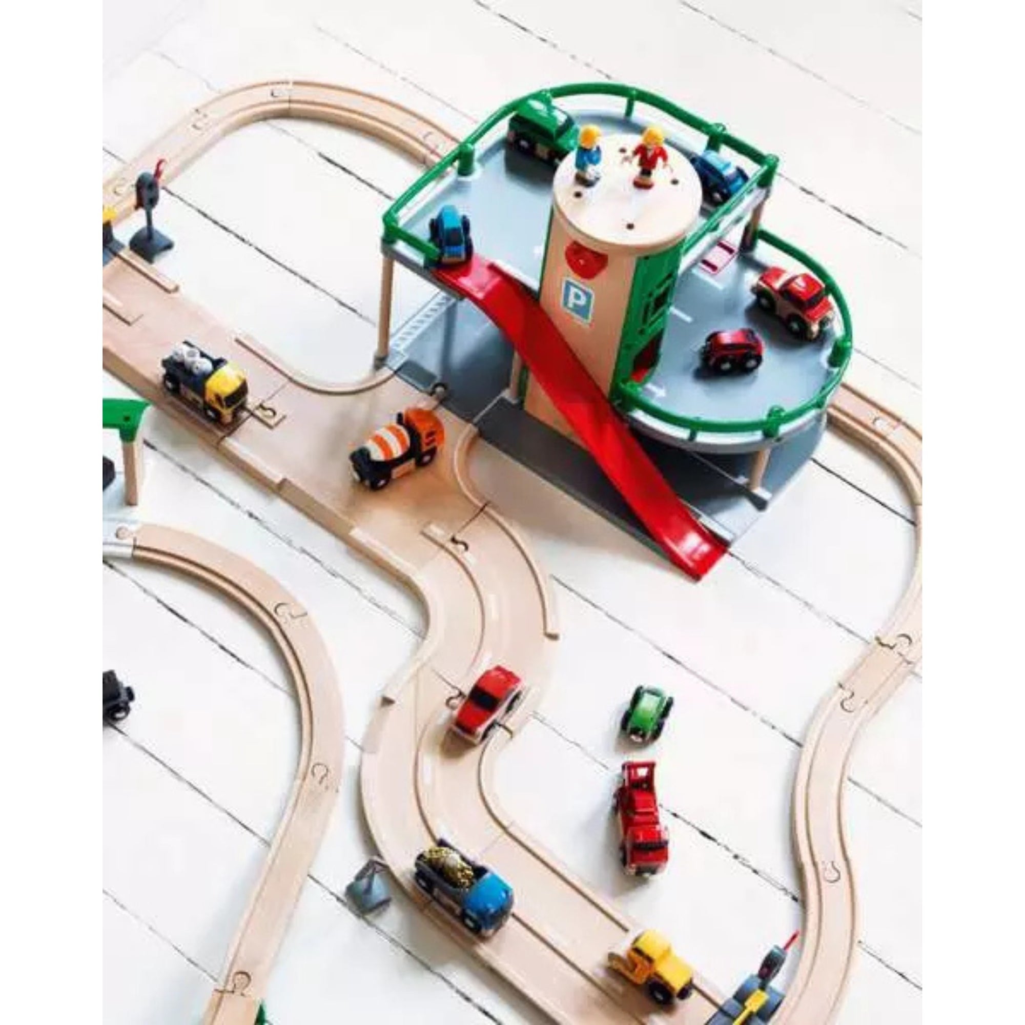 BRIO Parking Garage | The Elly Store