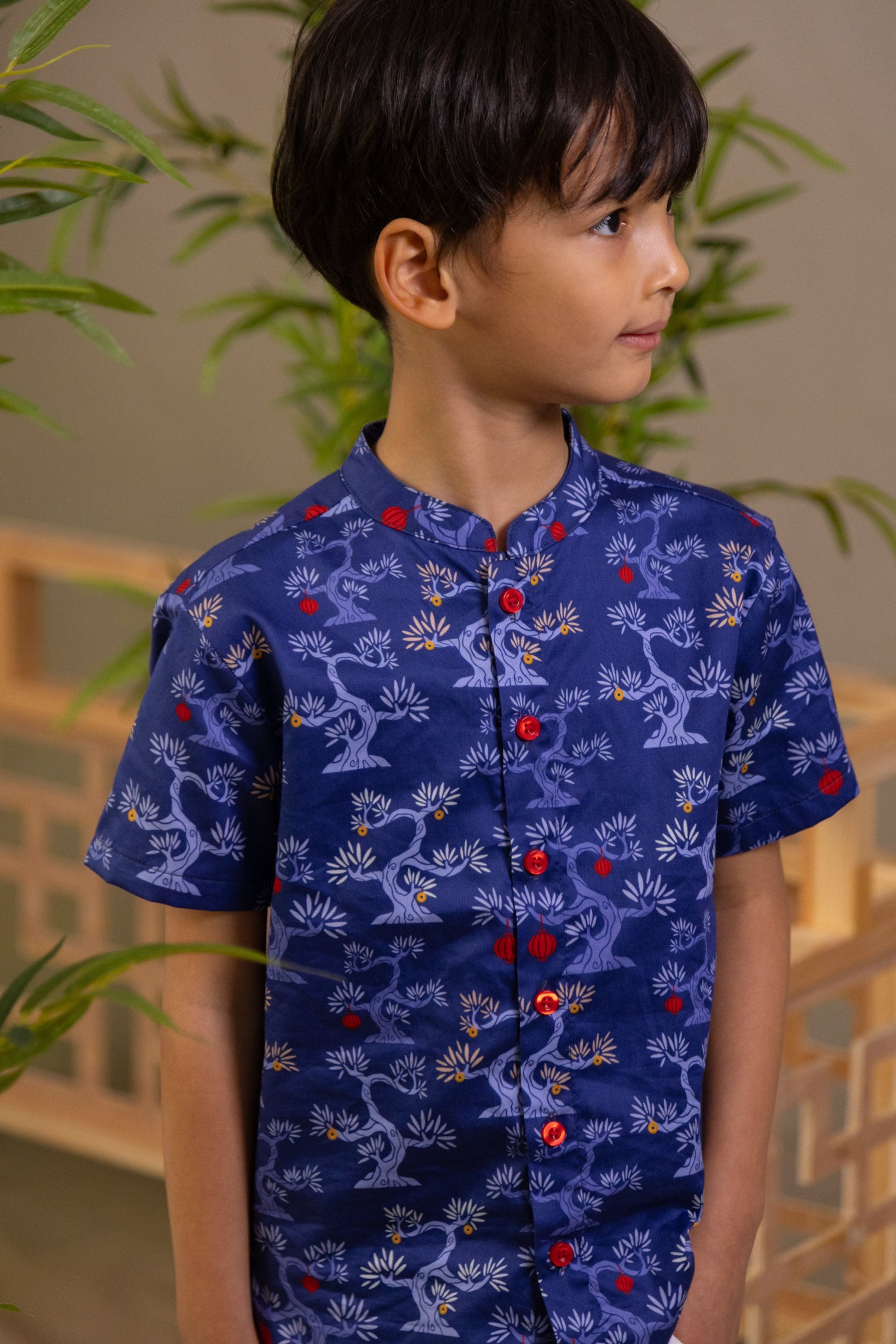 Mandarin-collared Shirt - Navy Lucky Bonsai