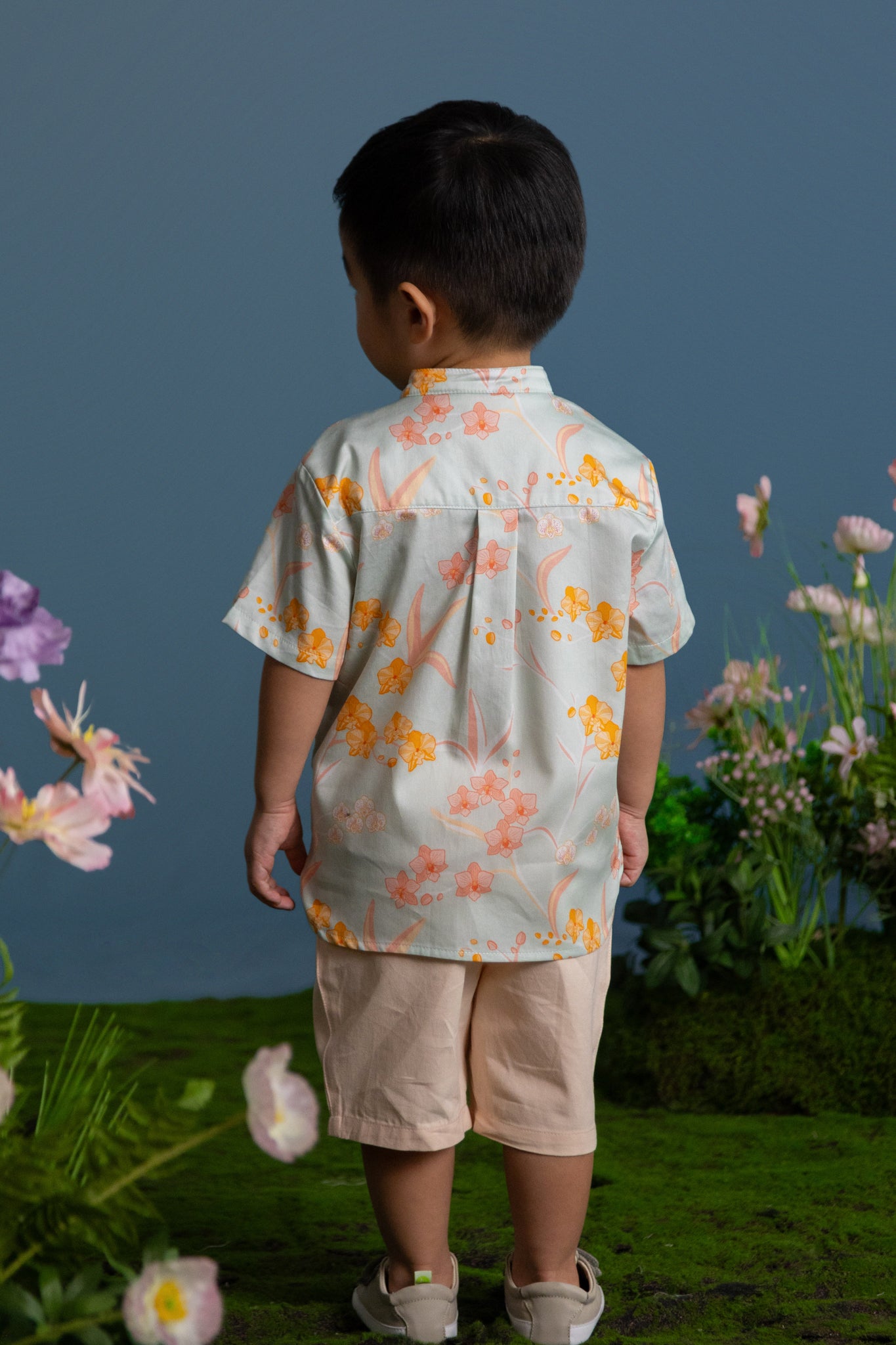 Mandarin-collared Shirt - Teal Orchid Garden