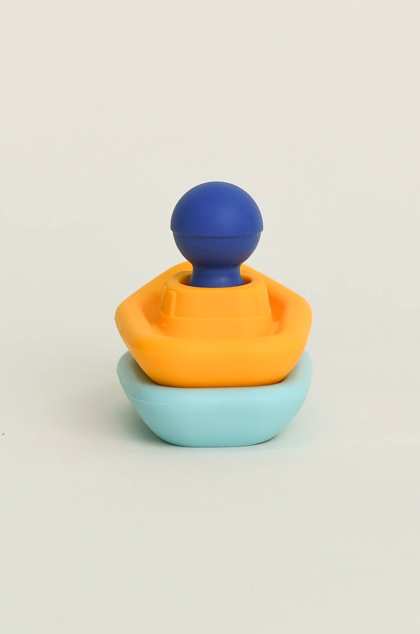 Olive | Man in Boat Bath Toy - Turquoise / Yellow | The Elly Store