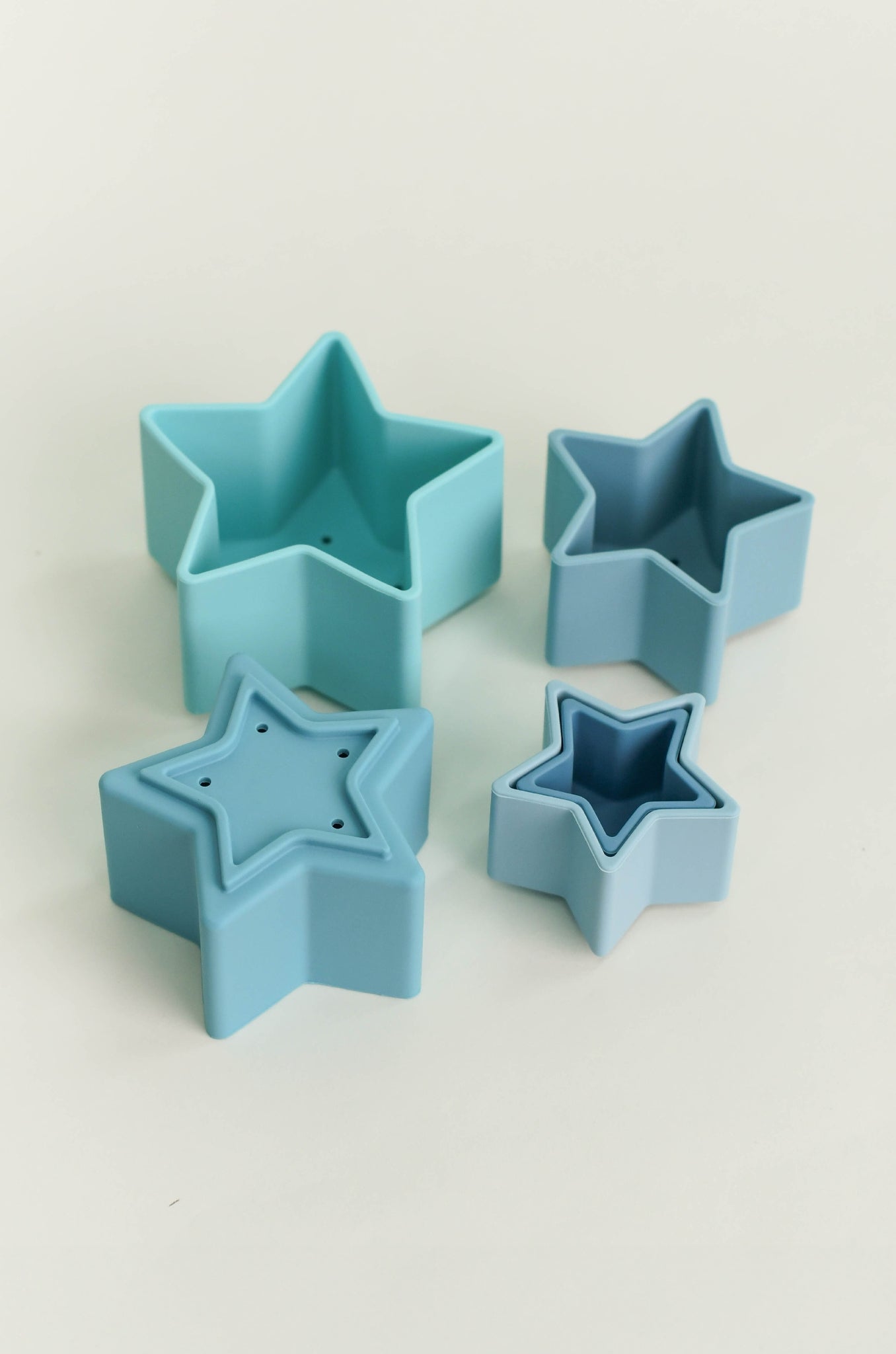 Olive Silicone Nesting Stars | The Elly Store