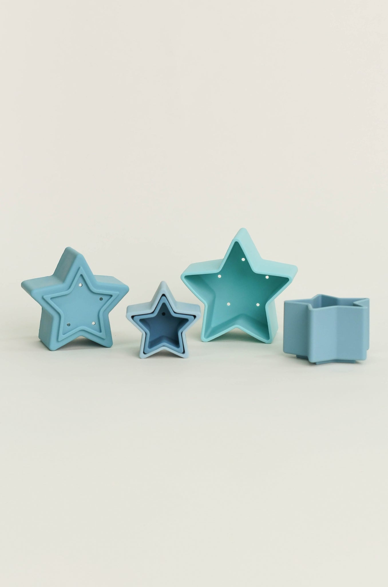 Olive Silicone Nesting Stars | The Elly Store