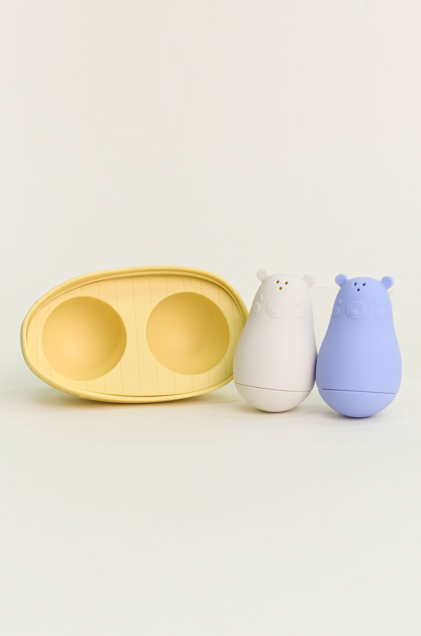 Olive | Boat Buddies Bath Toy | The Elly Store