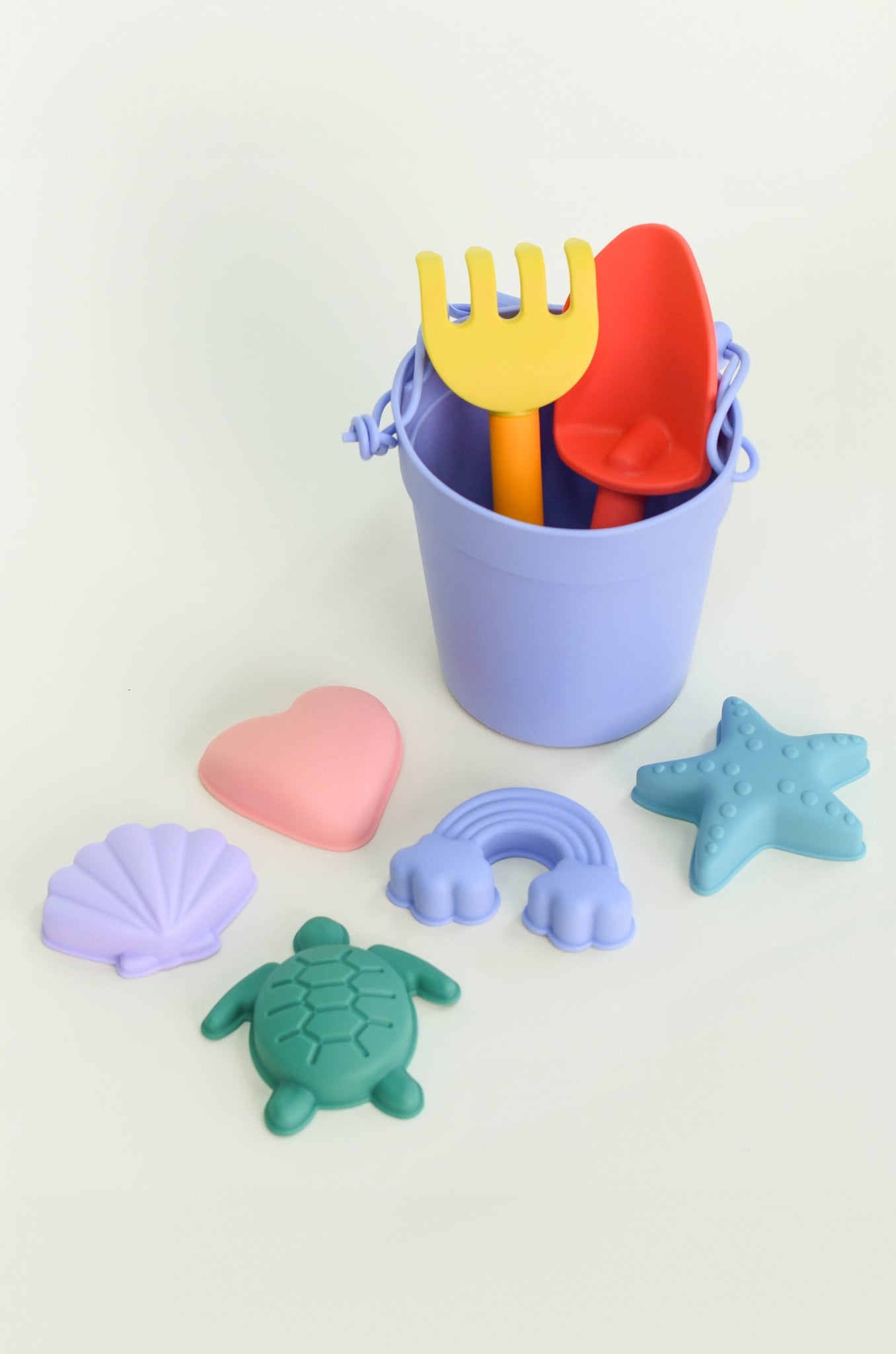 Olive | Beach Bucket Sand Play Set - Purple 8 piece Set | The Elly Store