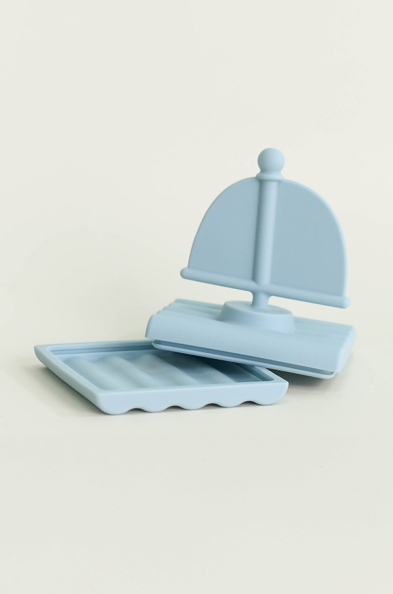 Olive | Sailboat Bath Toy | The Elly Store