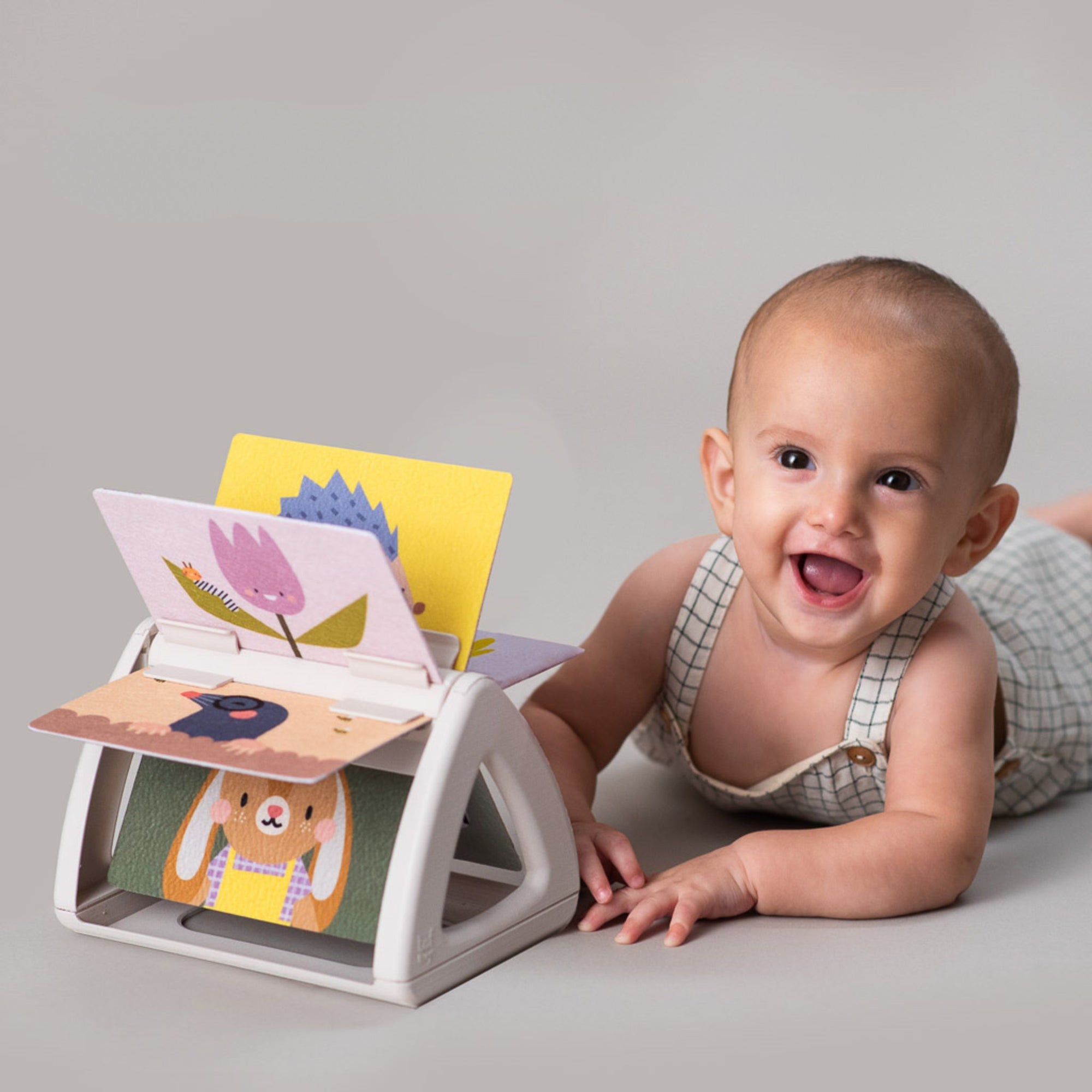 Taf Toys Tummy Time Spinning Book