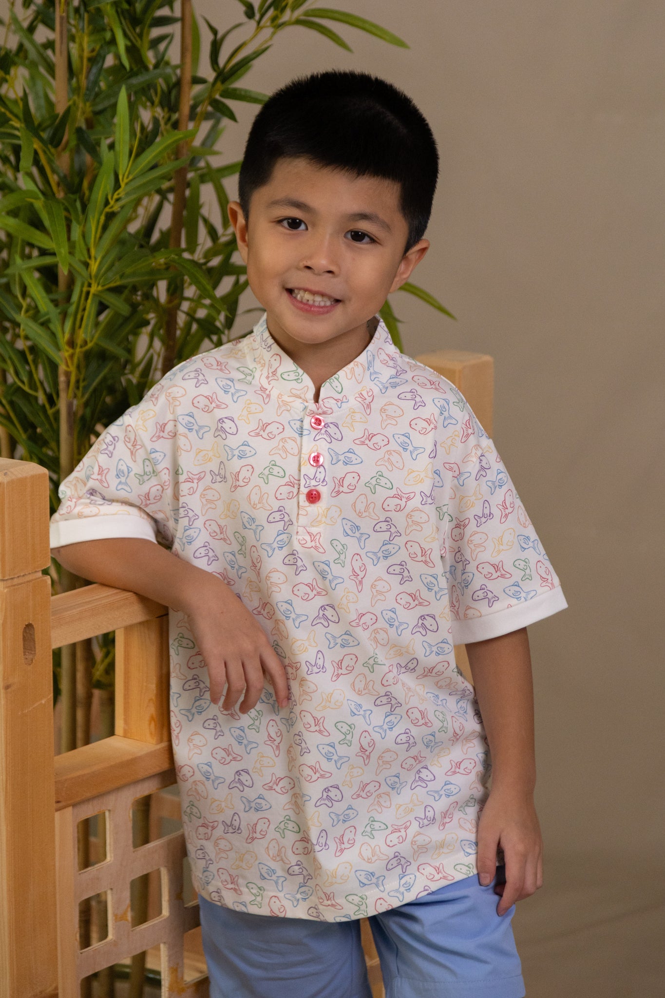 Mandarin-collared Polo Tee - Rainbow Fish