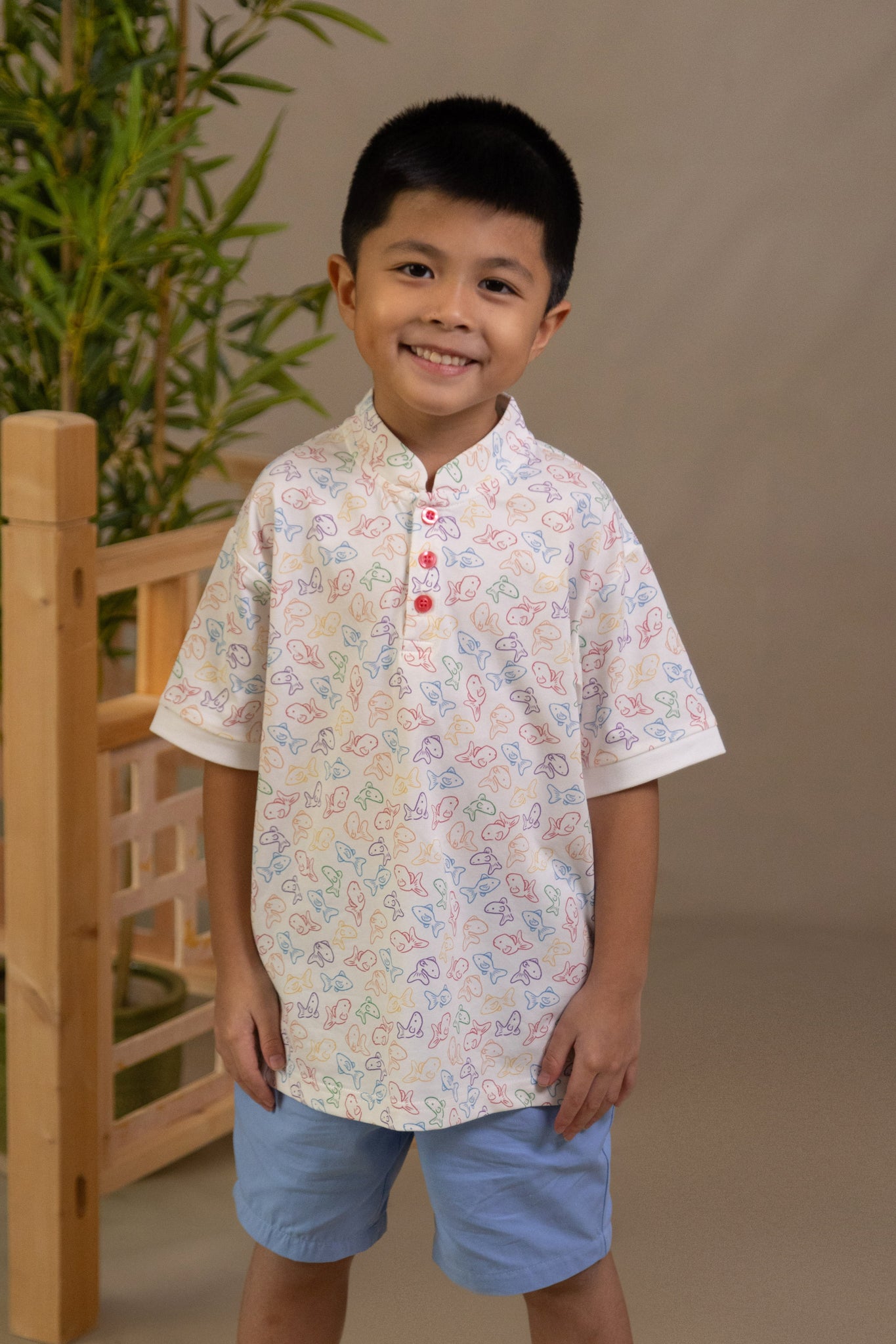 Mandarin-collared Polo Tee - Rainbow Fish