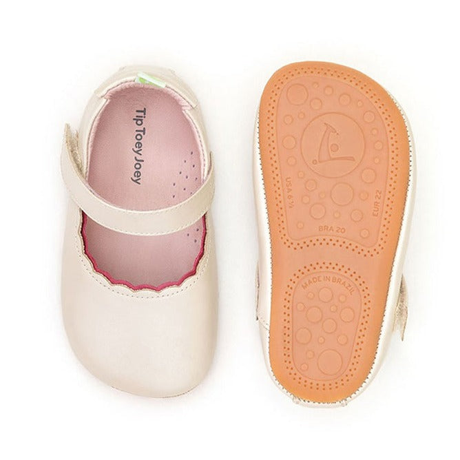 Tip Toey Joey Roundy Shoes - Antique White / Fuchsia Shine